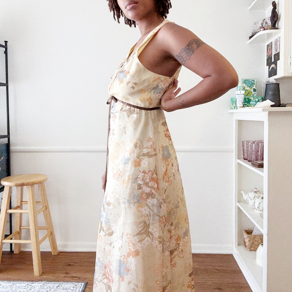 vintage 1970s floral halter gown - Picture 3 of 9